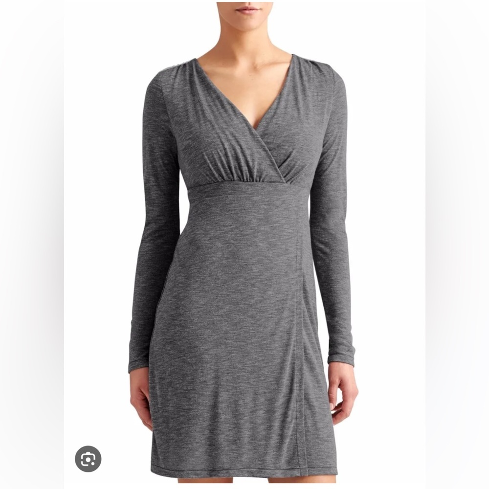 Like New Athleta Heathered gray Wrap It Up’ Long Sleeve Faux Wrap Dress Sz XXS